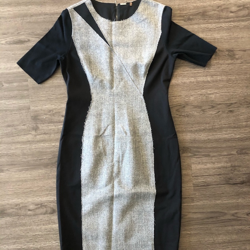 Elie Tahari sheath dress